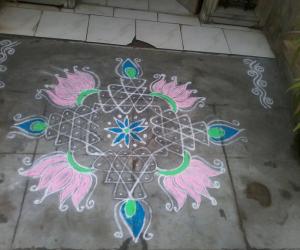 Rangoli: Fusion kolam!